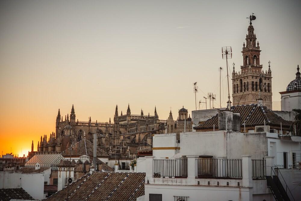 HOTEL BOUTIQUE CASAS DE SANTA CRUZ SEVILLE 3 Spain from 78